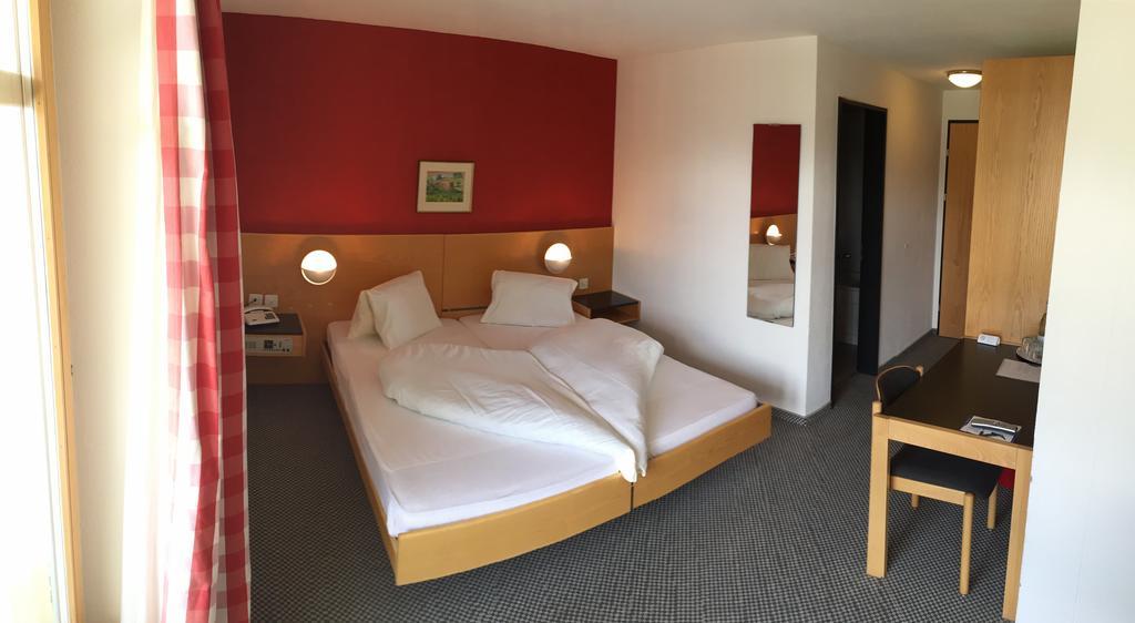 Hotel Aurora Ardez Pokój zdjęcie